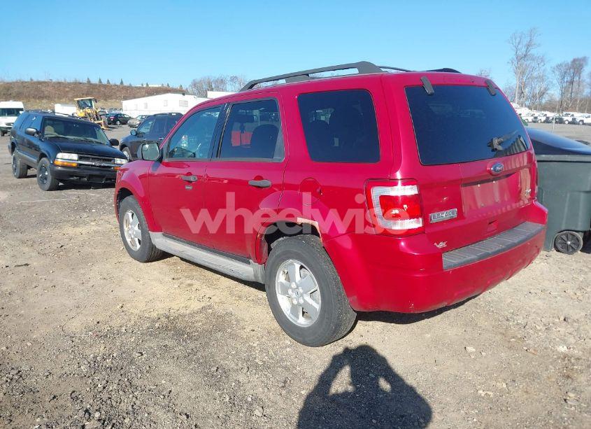 Photo 3 of 2010 Ford Escape XLT (VIN 1FMCU9DG9AKA87993)