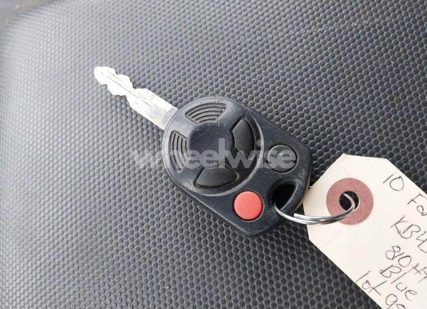 Photo 11 of 2010 Ford Escape XLT (VIN 1FMCU9DG9AKB43141)