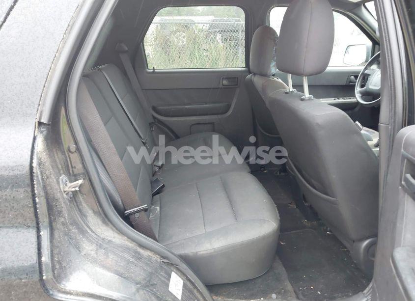 Photo 8 of 2011 Ford Escape XLT (VIN 1FMCU9DG9BKA05214)