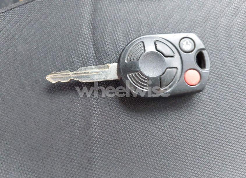 Photo 11 of 2011 Ford Escape XLT (VIN 1FMCU9DG9BKA30856)