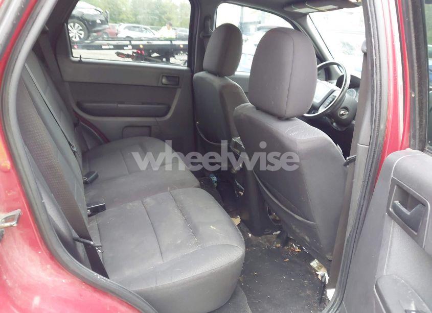 Photo 8 of 2011 Ford Escape XLT (VIN 1FMCU9DG9BKA30856)