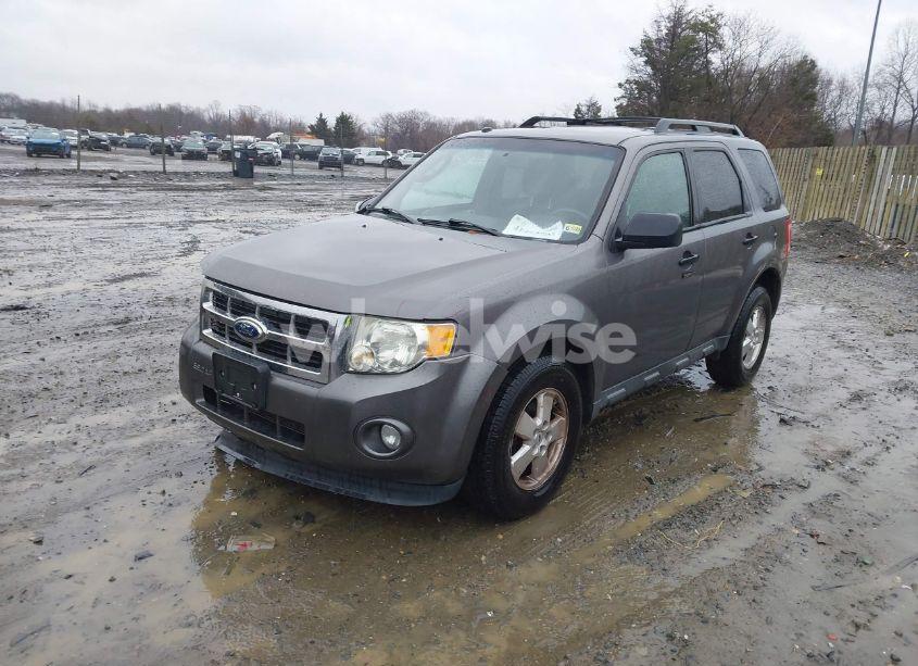 Photo 2 of 2011 Ford Escape XLT (VIN 1FMCU9DG9BKA46779)