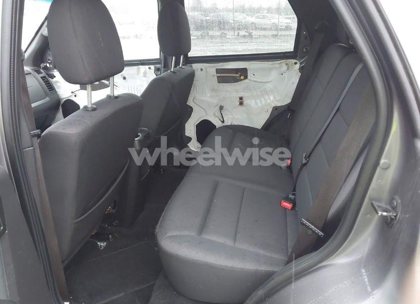 Photo 8 of 2011 Ford Escape XLT (VIN 1FMCU9DG9BKA46779)