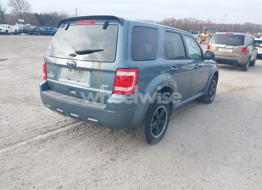 Photo 4 of 2011 Ford Escape XLT (VIN 1FMCU9DG9BKC38929)