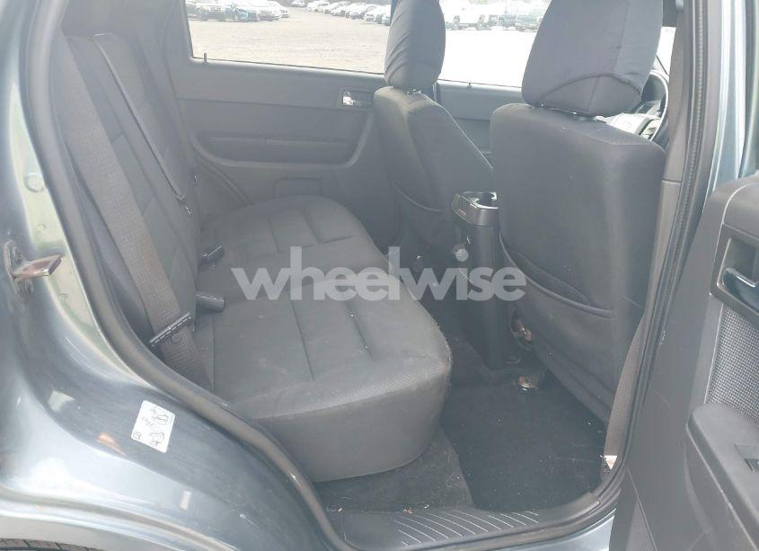 Photo 8 of 2011 Ford Escape XLT (VIN 1FMCU9DG9BKC38929)