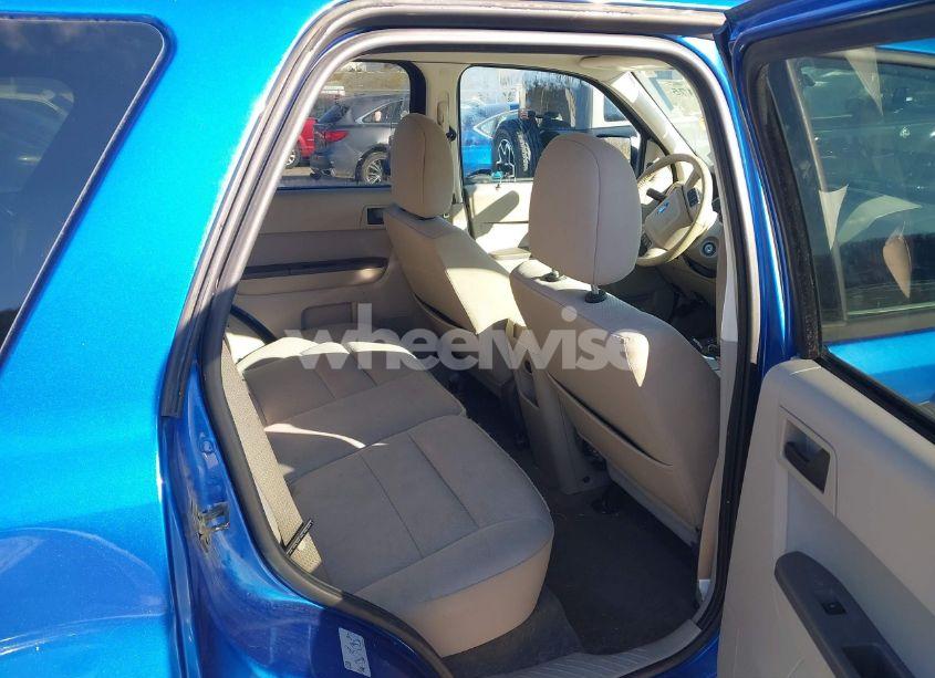 Photo 8 of 2012 Ford Escape XLT (VIN 1FMCU9DG9CKA05117)