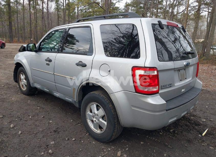 Photo 3 of 2012 Ford Escape XLT (VIN 1FMCU9DG9CKA19664)