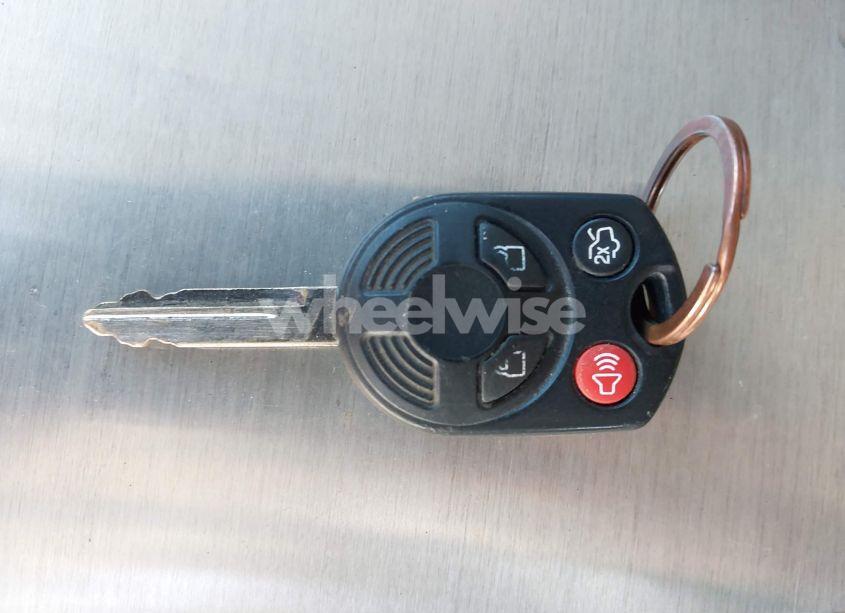 Photo 11 of 2012 Ford Escape XLT (VIN 1FMCU9DG9CKB53512)