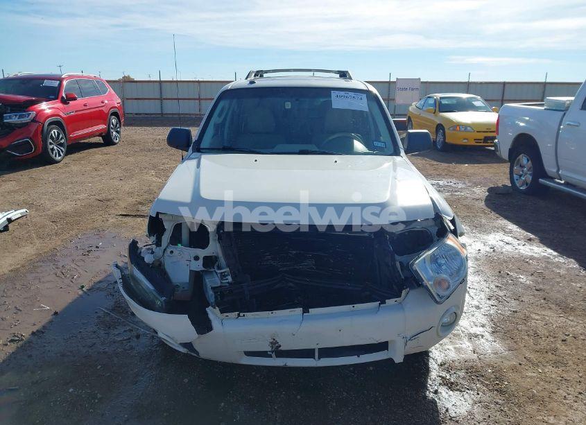 Photo 13 of 2012 Ford Escape XLT (VIN 1FMCU9DG9CKB53512)