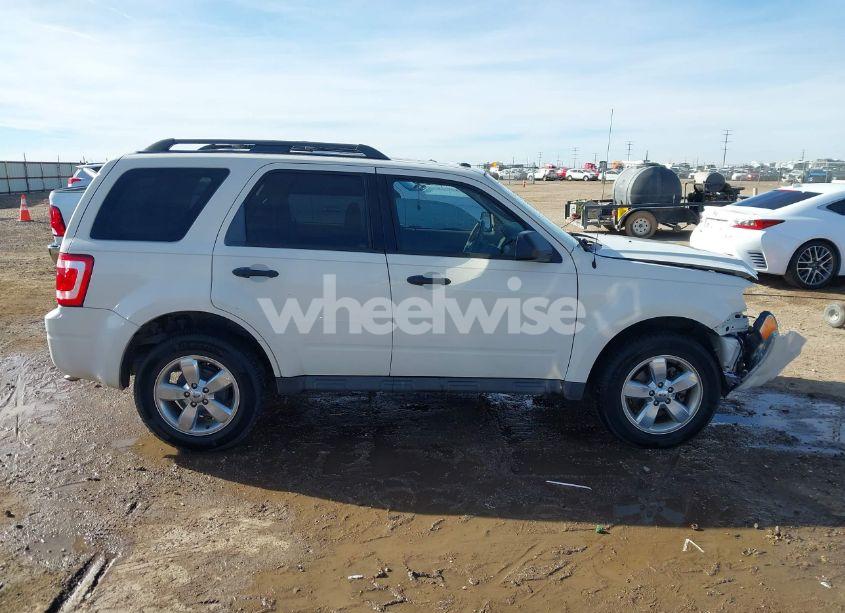 Photo 14 of 2012 Ford Escape XLT (VIN 1FMCU9DG9CKB53512)