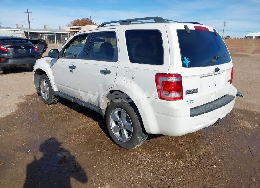 Photo 3 of 2012 Ford Escape XLT (VIN 1FMCU9DG9CKB53512)