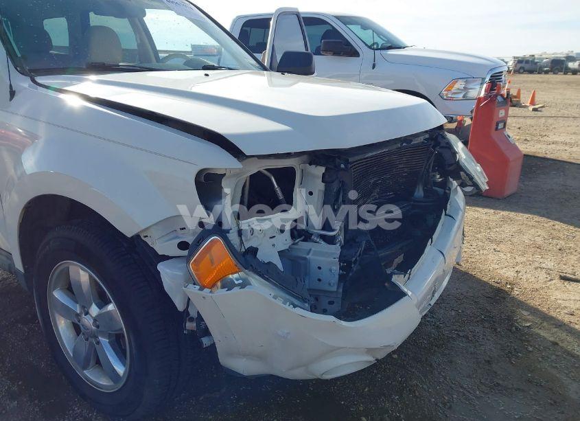 Photo 6 of 2012 Ford Escape XLT (VIN 1FMCU9DG9CKB53512)