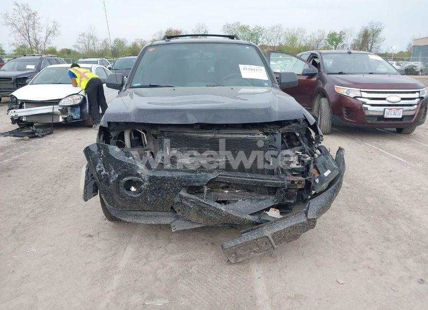 Photo 12 of 2012 Ford Escape XLT (VIN 1FMCU9DG9CKB90253)