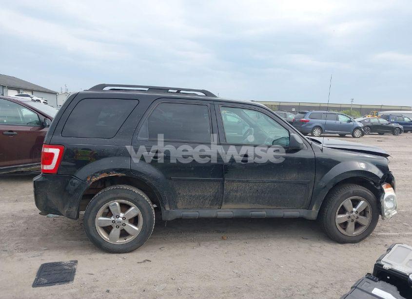 Photo 13 of 2012 Ford Escape XLT (VIN 1FMCU9DG9CKB90253)