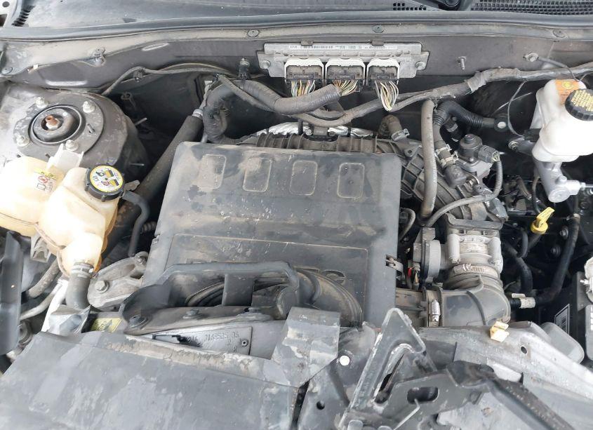 Photo 10 of 2010 Ford Escape XLT (VIN 1FMCU9DGXAKA09903)