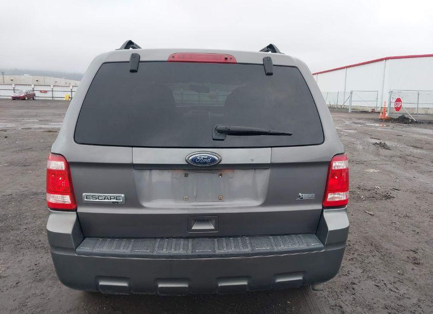 Photo 17 of 2010 Ford Escape XLT (VIN 1FMCU9DGXAKA09903)