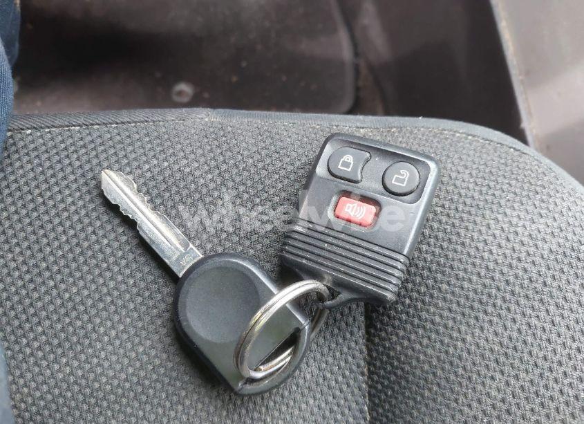 Photo 11 of 2010 Ford Escape XLT (VIN 1FMCU9DGXAKB22332)