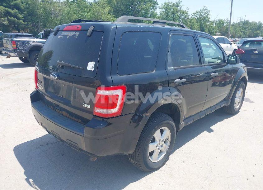 Photo 4 of 2010 Ford Escape XLT (VIN 1FMCU9DGXAKC43538)