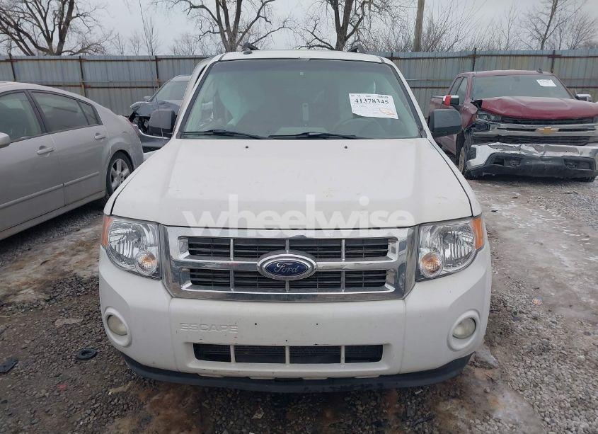Photo 12 of 2010 Ford Escape XLT (VIN 1FMCU9DGXAKC63210)