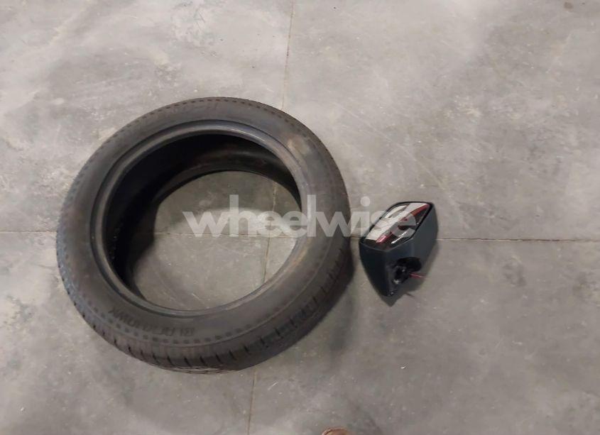 Photo 11 of 2010 Ford Escape XLT (VIN 1FMCU9DGXAKC96417)