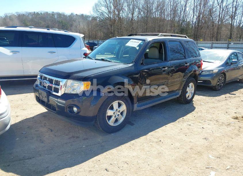 Photo 2 of 2011 Ford Escape XLT (VIN 1FMCU9DGXBKA60237)