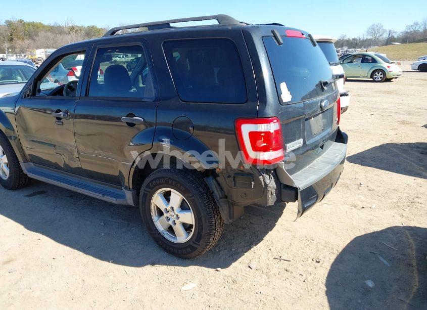 Photo 6 of 2011 Ford Escape XLT (VIN 1FMCU9DGXBKA60237)