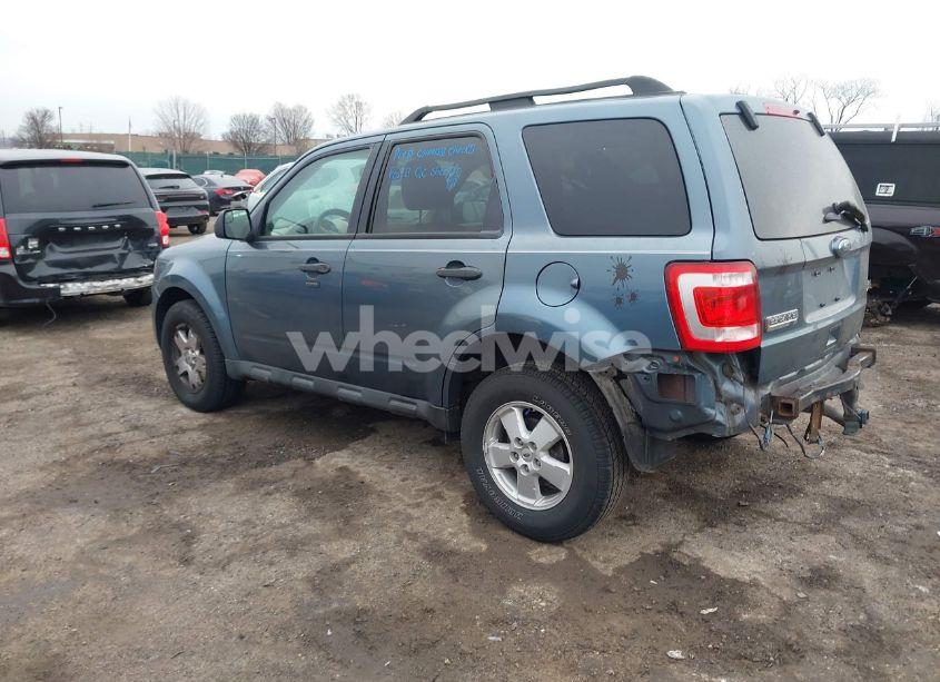 Photo 3 of 2011 Ford Escape XLT (VIN 1FMCU9DGXBKA96459)