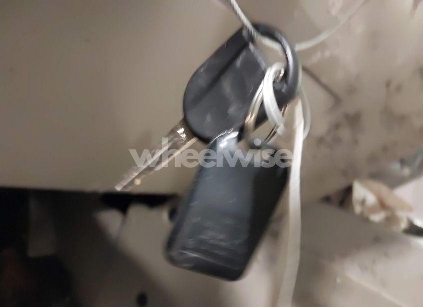 Photo 11 of 2011 Ford Escape XLT (VIN 1FMCU9DGXBKB88283)