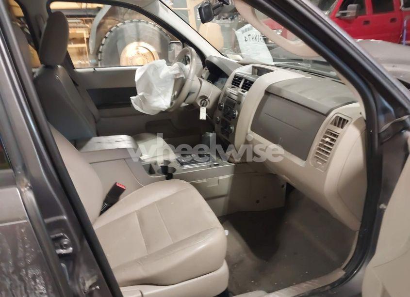 Photo 5 of 2011 Ford Escape XLT (VIN 1FMCU9DGXBKB88283)