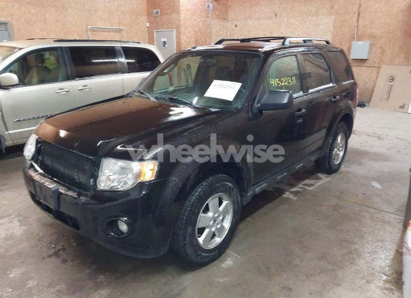 Photo 2 of 2012 Ford Escape XLT (VIN 1FMCU9DGXCKA82188)
