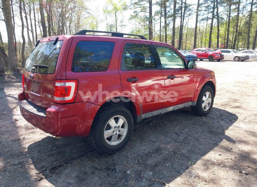 Photo 4 of 2012 Ford Escape XLT (VIN 1FMCU9DGXCKB25458)