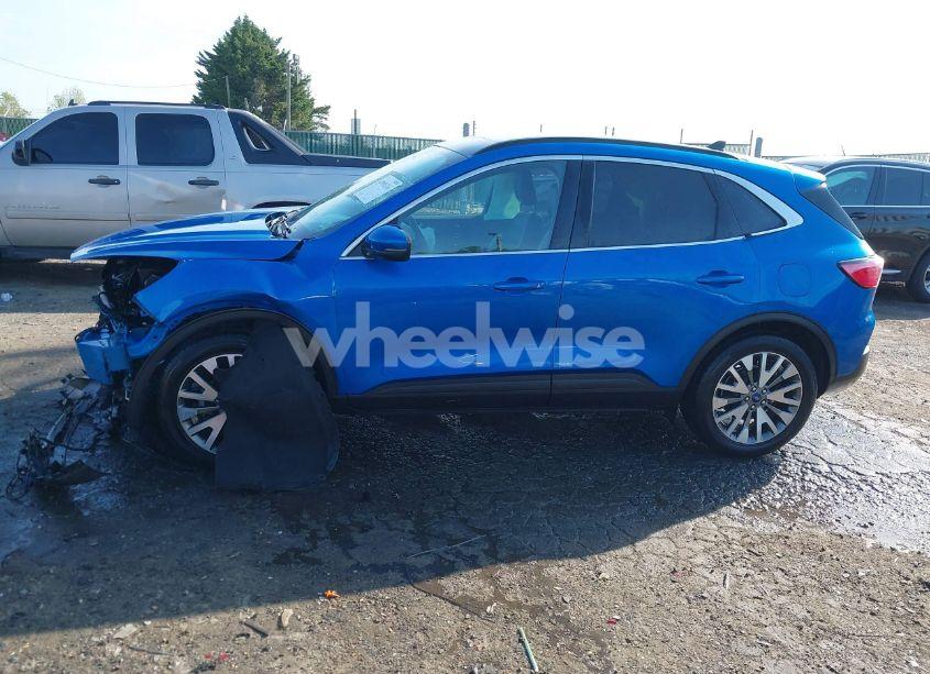 Photo 14 of 2020 Ford Escape TITANIUM HYBRID (VIN 1FMCU9DZ1LUB59214)