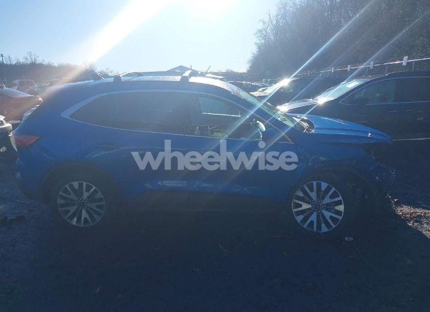 Photo 13 of 2021 Ford Escape TITANIUM HYBRID (VIN 1FMCU9DZ1MUA87173)