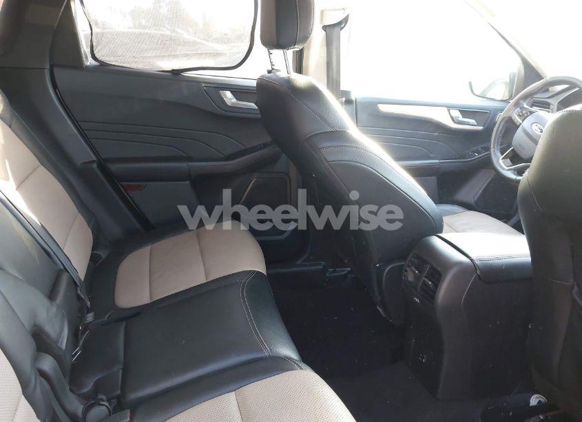 Photo 8 of 2022 Ford Escape TITANIUM HYBRID (VIN 1FMCU9DZ3NUA05090)