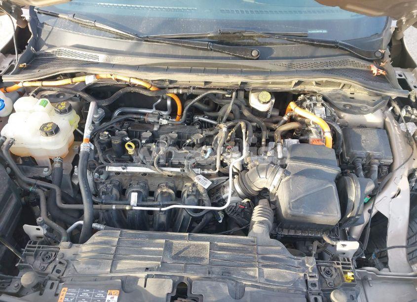 Photo 10 of 2020 Ford Escape TITANIUM HYBRID (VIN 1FMCU9DZ8LUB97958)