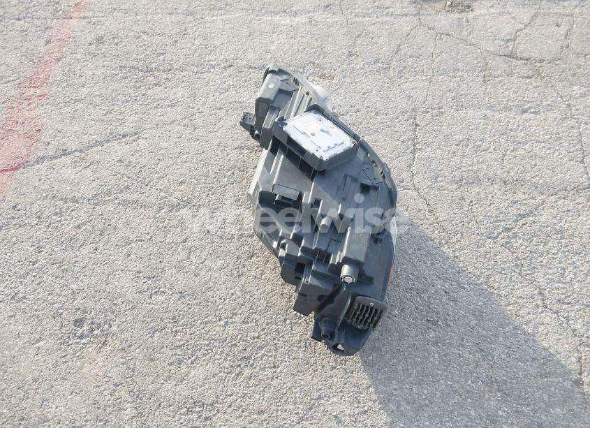 Photo 12 of 2020 Ford Escape TITANIUM HYBRID (VIN 1FMCU9DZ8LUB97958)