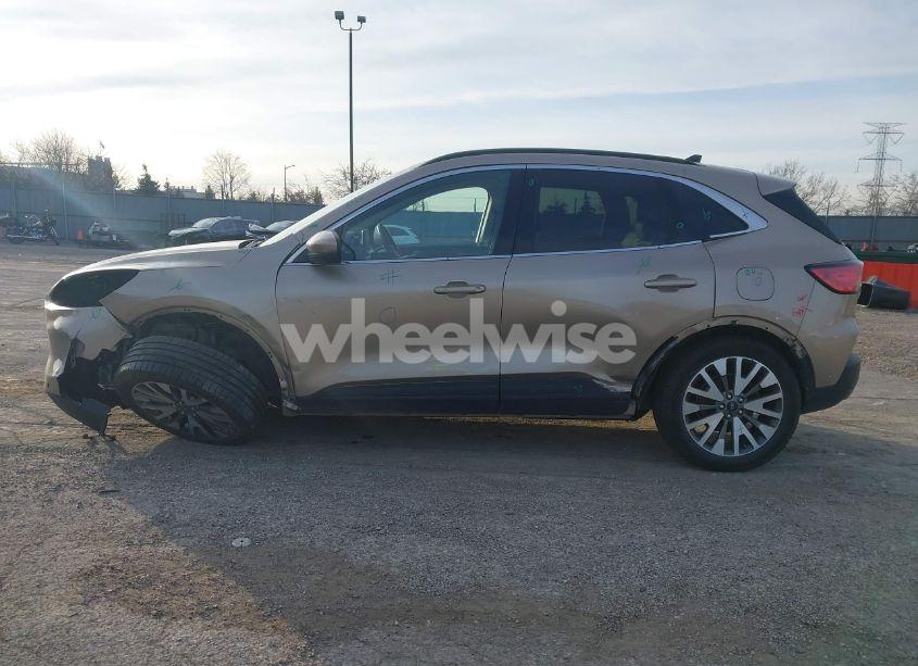 Photo 15 of 2020 Ford Escape TITANIUM HYBRID (VIN 1FMCU9DZ8LUB97958)