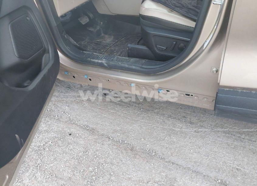 Photo 20 of 2020 Ford Escape TITANIUM HYBRID (VIN 1FMCU9DZ8LUB97958)