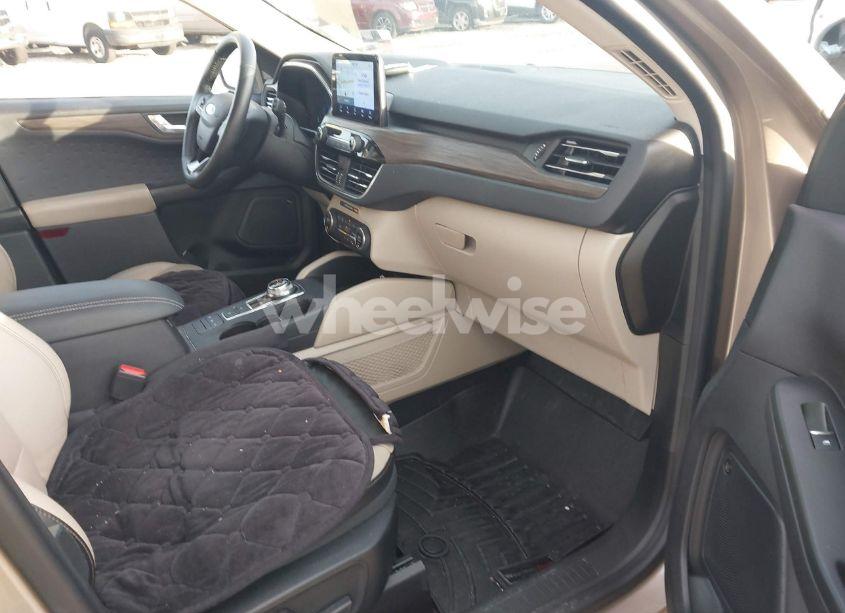 Photo 5 of 2020 Ford Escape TITANIUM HYBRID (VIN 1FMCU9DZ8LUB97958)