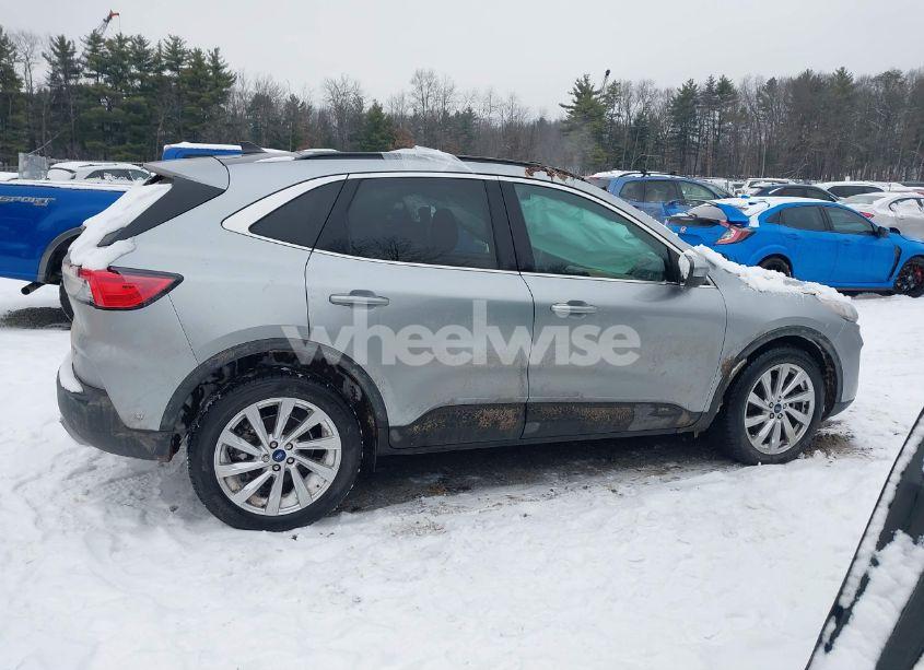 Photo 13 of 2021 Ford Escape TITANIUM HYBRID (VIN 1FMCU9DZXMUA01732)