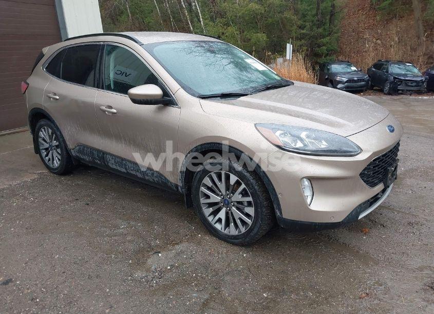 2021 Ford Escape TITANIUM HYBRID (VIN 1FMCU9DZXMUA66161) main photo