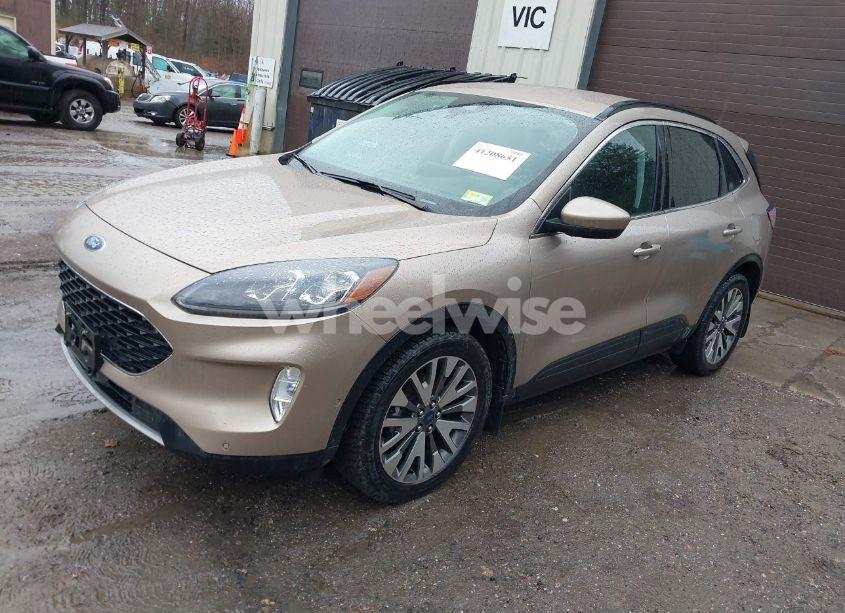 Photo 2 of 2021 Ford Escape TITANIUM HYBRID (VIN 1FMCU9DZXMUA66161)