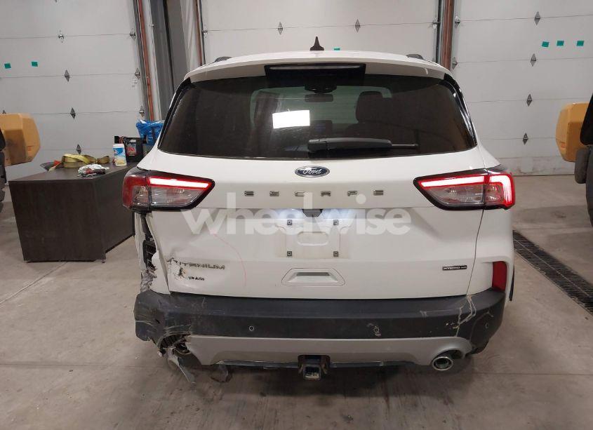 Photo 16 of 2021 Ford Escape TITANIUM HYBRID (VIN 1FMCU9DZXMUB03855)