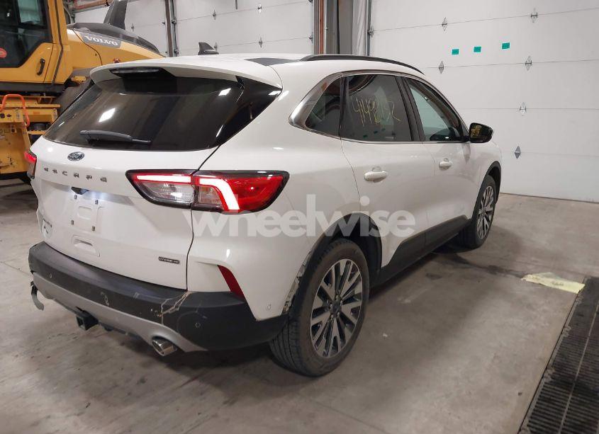 Photo 4 of 2021 Ford Escape TITANIUM HYBRID (VIN 1FMCU9DZXMUB03855)