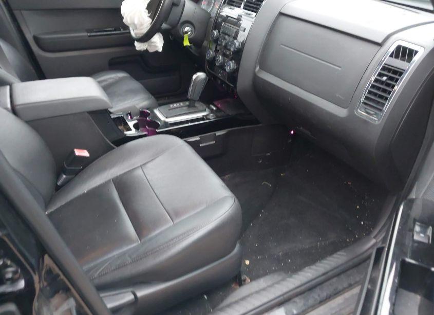 Photo 5 of 2010 Ford Escape LIMITED (VIN 1FMCU9E70AKB64295)