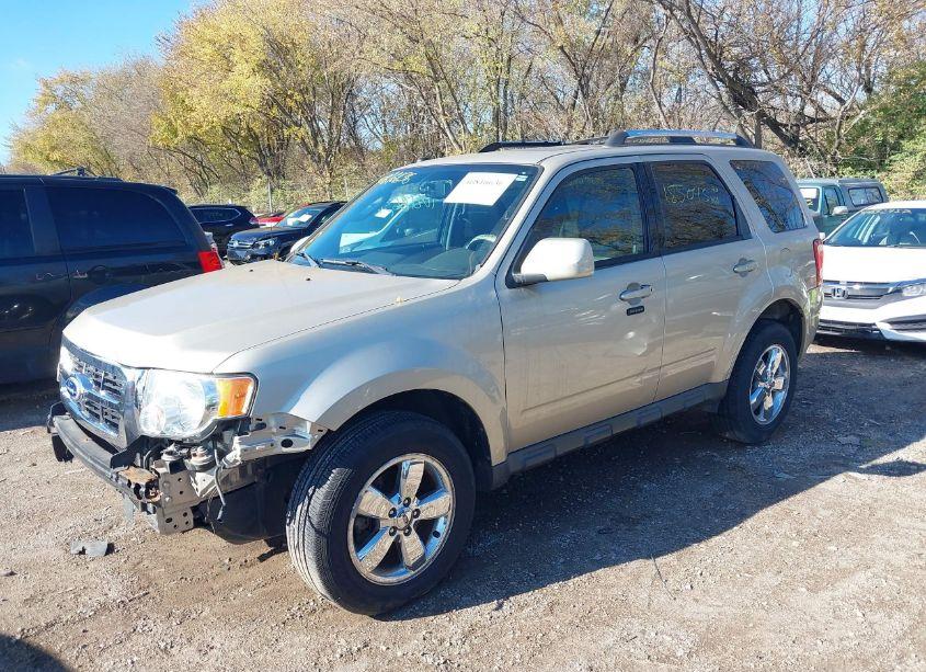 Photo 2 of 2010 Ford Escape LIMITED (VIN 1FMCU9E70AKC82749)