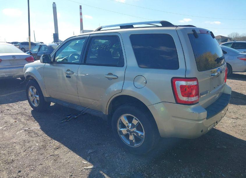 Photo 3 of 2010 Ford Escape LIMITED (VIN 1FMCU9E70AKC82749)