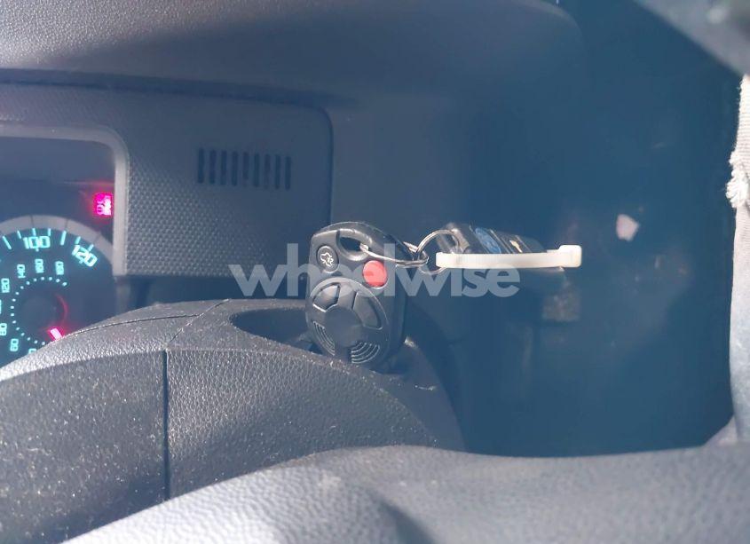 Photo 11 of 2010 Ford Escape LIMITED (VIN 1FMCU9E70AKD30170)