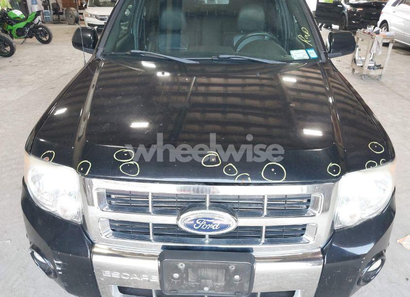 Photo 6 of 2010 Ford Escape LIMITED (VIN 1FMCU9E70AKD30170)