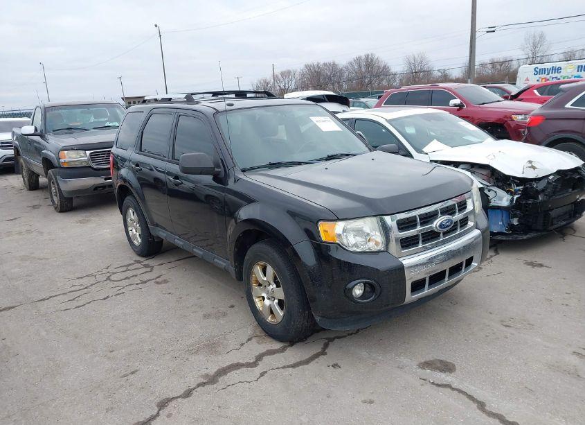 2011 Ford Escape LIMITED (VIN 1FMCU9E70BKB02672) main photo